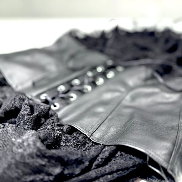 Les P'Tites Folies Paloma Lace Dress, Size Medium - Picture 2 of 9